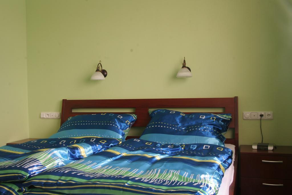 Camping Oase Praha Hotel Zlatníky Habitación foto